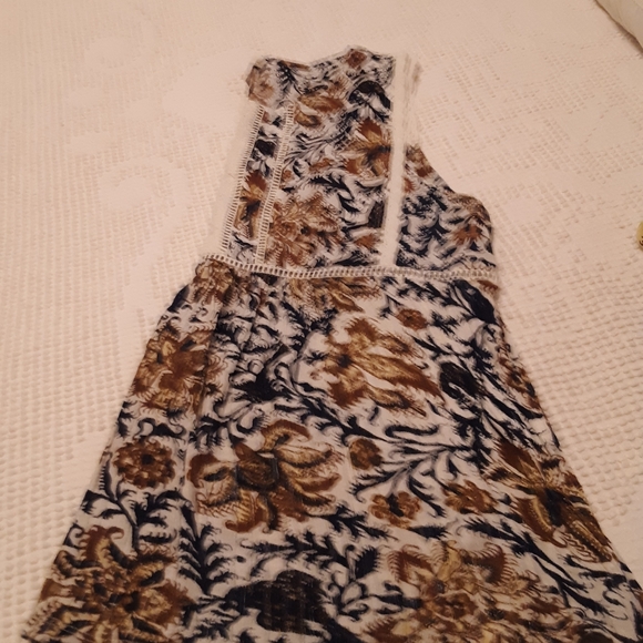 Lucky Brand Top - Picture 4 of 5